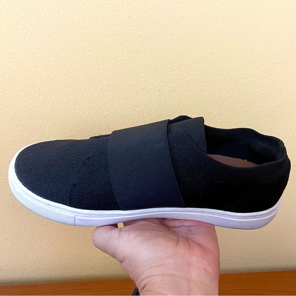Lane Bryant Slip On Sneaker Black Mesh Tennis Shoe Size 8.5 Wide - Picture 6 of 11